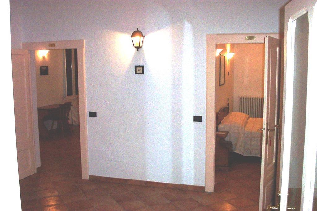 Charlie Chaplin Bed and Breakfast Tamara Exteriör bild
